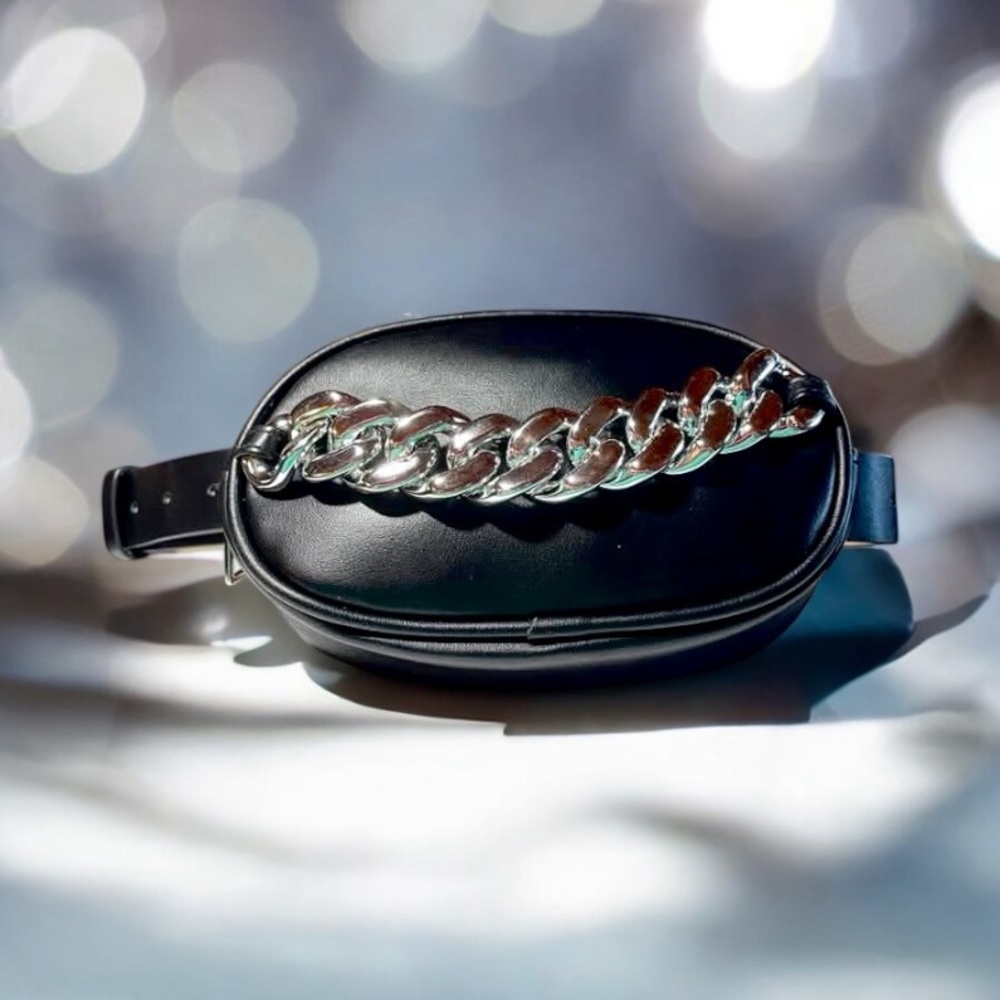 Steve madden belt bag black Faux leather Fanny-Pack silver chain SZ S  + SM HAT